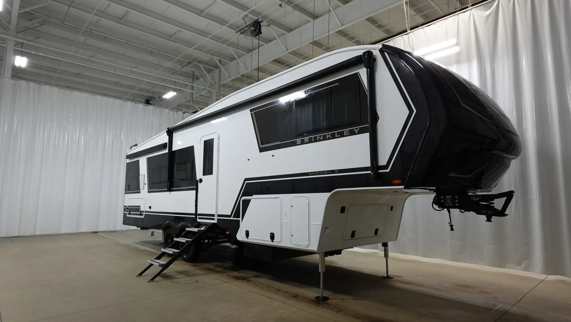 2026 Brinkley Model Z 2810 - Photo 2