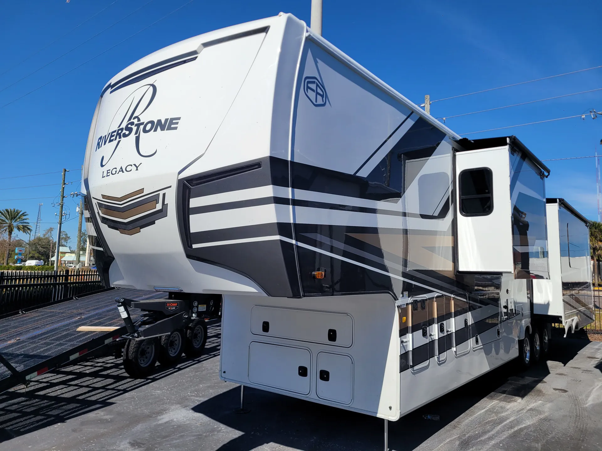 2026 Forest River Riverstone Legacy 43BFC - Photo 3