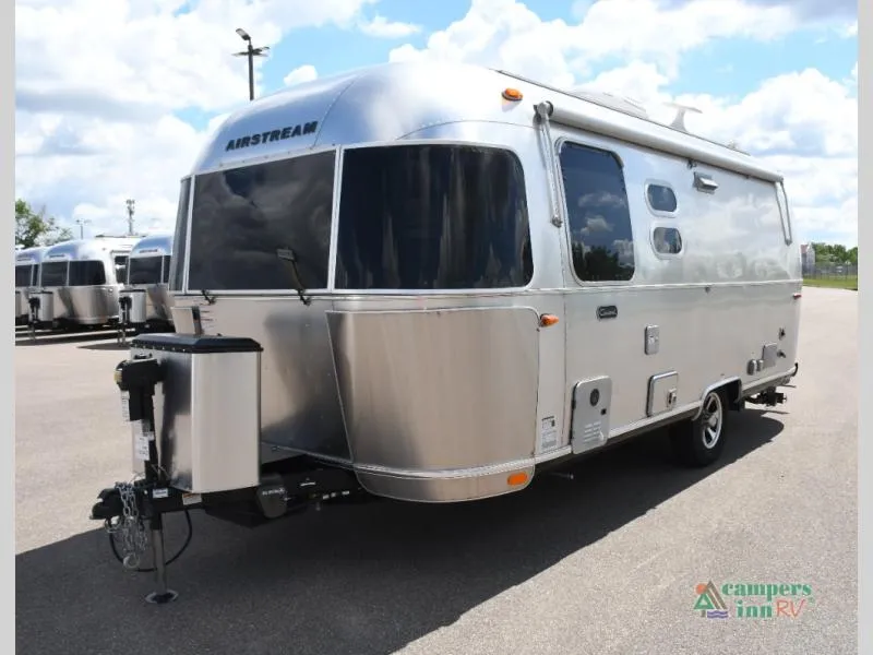 2021 Airstream Caravel 22FB - Photo 4