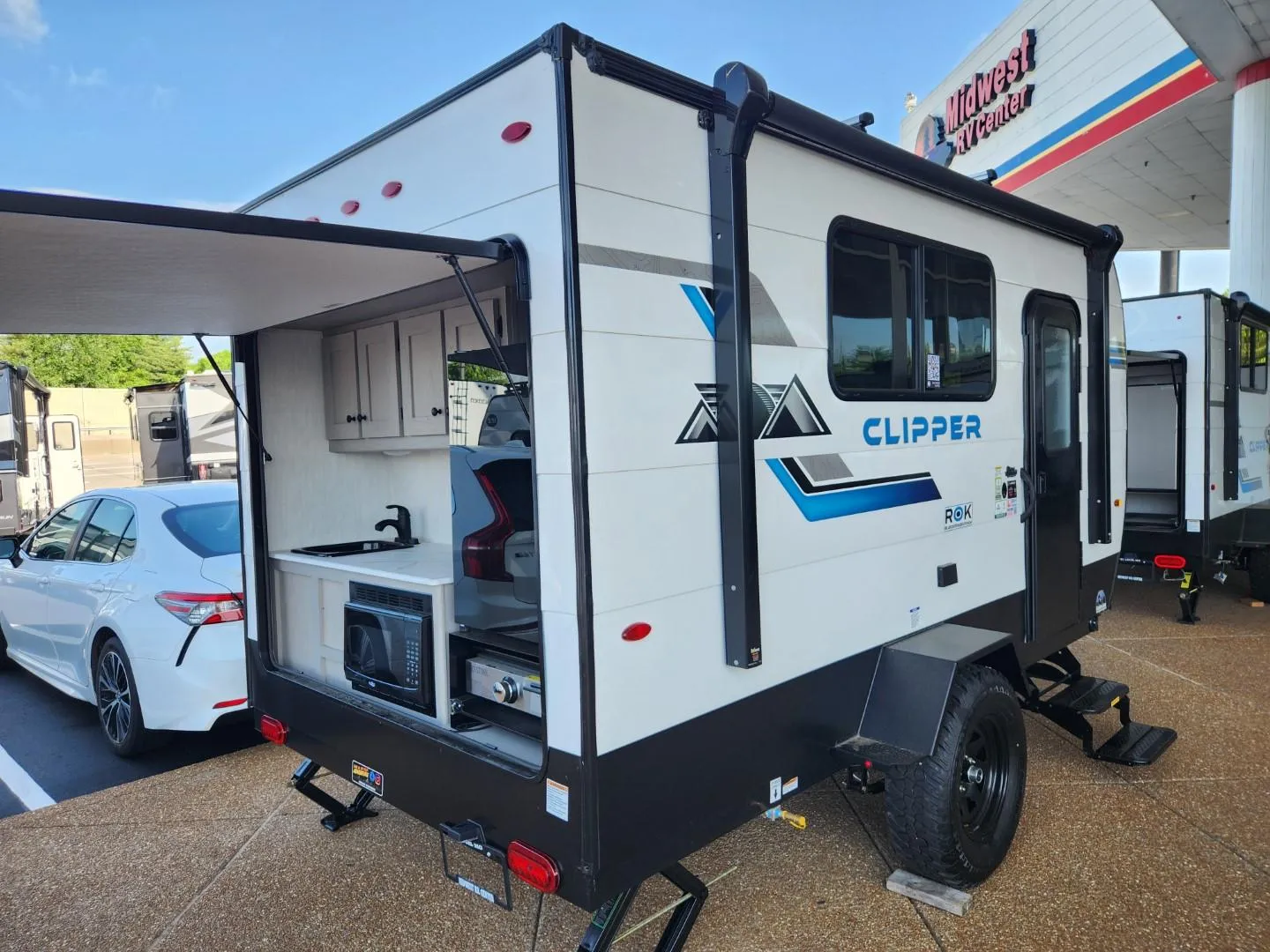 2025 Coachmen Clipper ROK 11000ROK - Photo 2