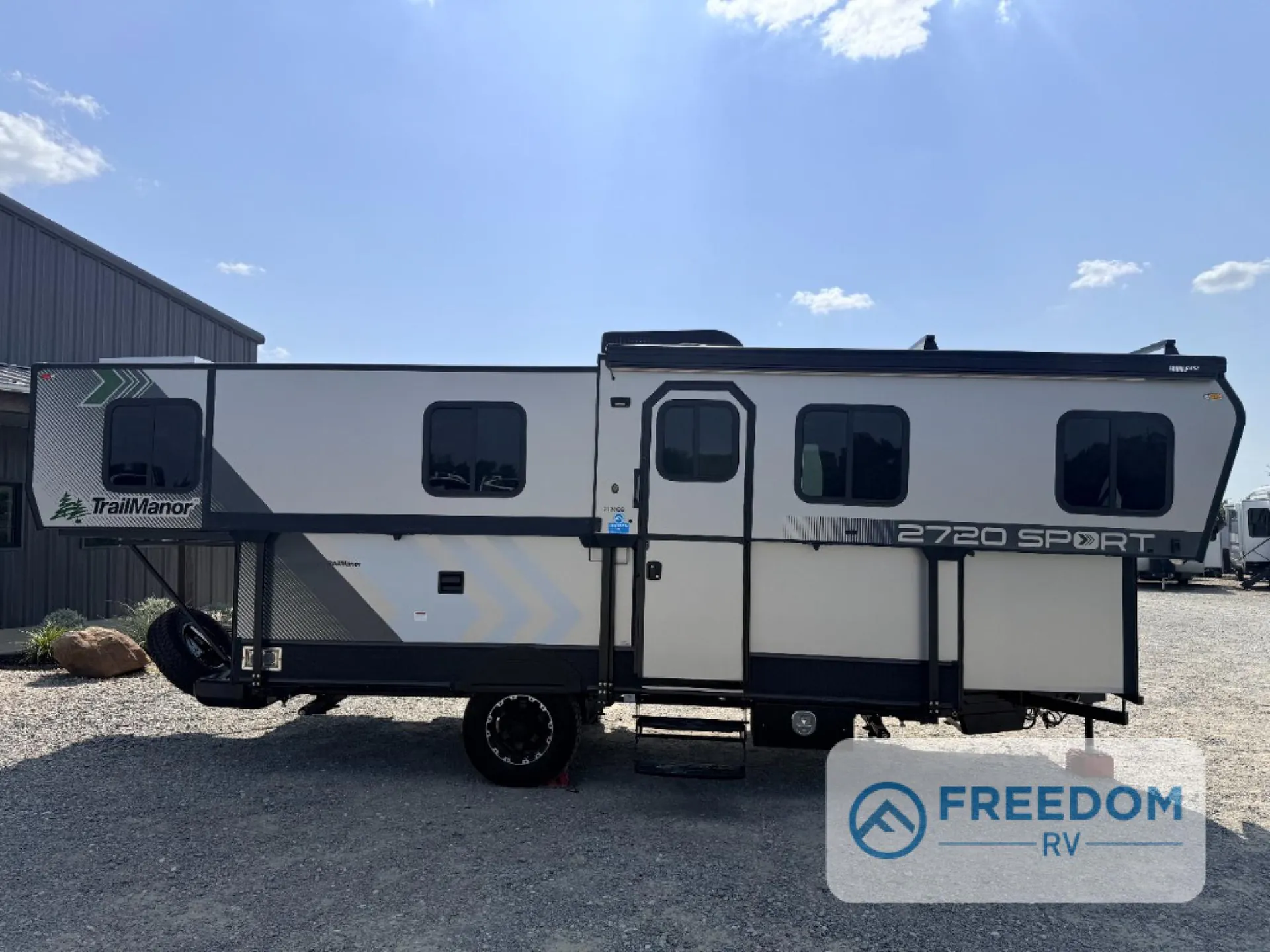 2025 TrailManor 2720 Series 2720QS - Photo 3