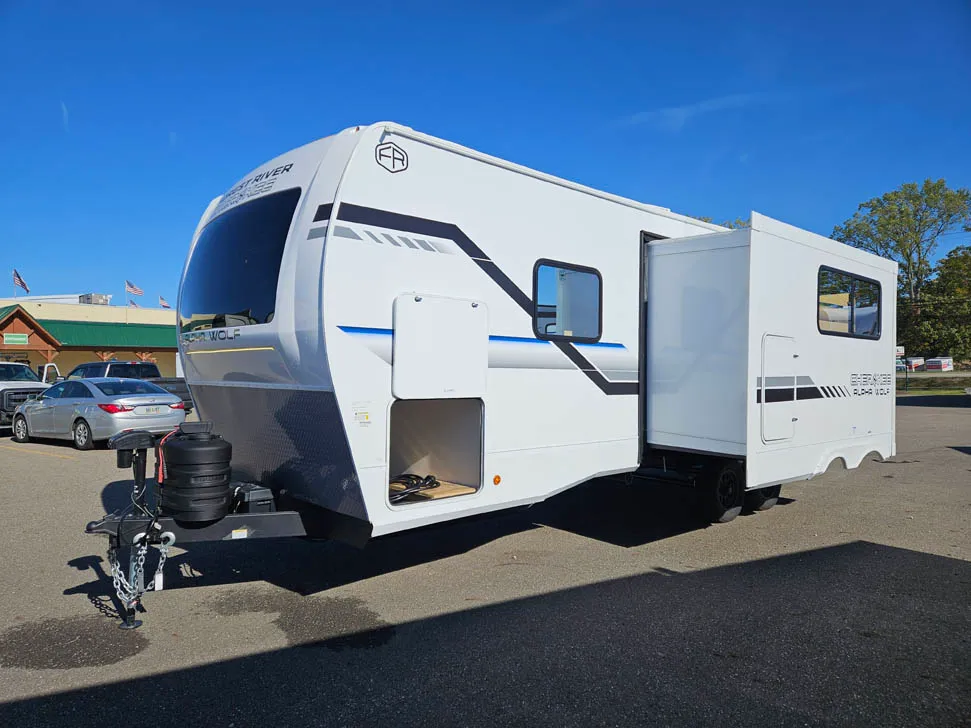 2026 Forest River Cherokee Alpha Wolf 24TRUNK - Photo 3