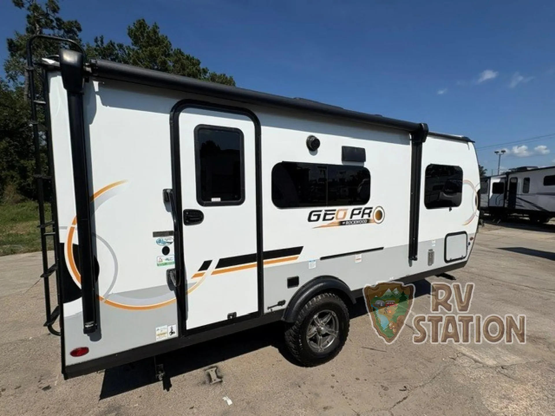 2023 Forest River Rockwood Geo Pro 19FBS — Photo 6