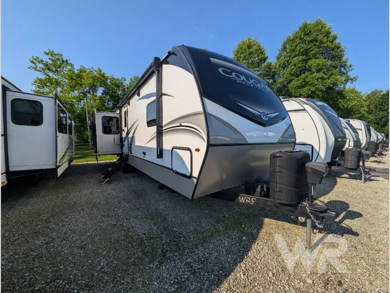 2022 Keystone Cougar Half-Ton 33RLI - Photo 2