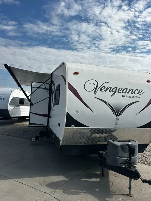 2016 Forest River Vengeance 29V - Photo 2