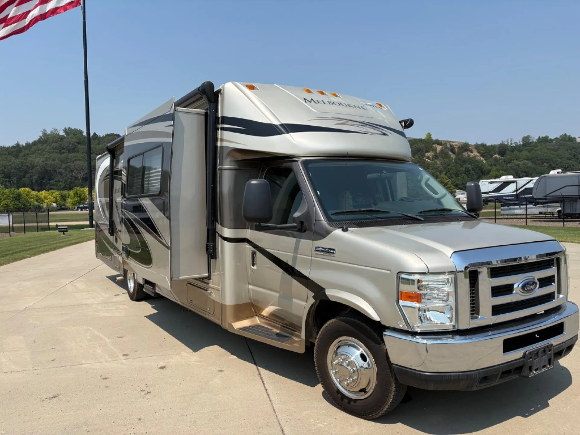 2013 Jayco Melbourne 29D - Photo 2