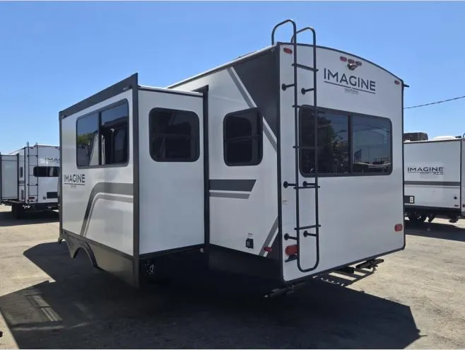 2026 Grand Design Imagine 2500RL - Photo 4