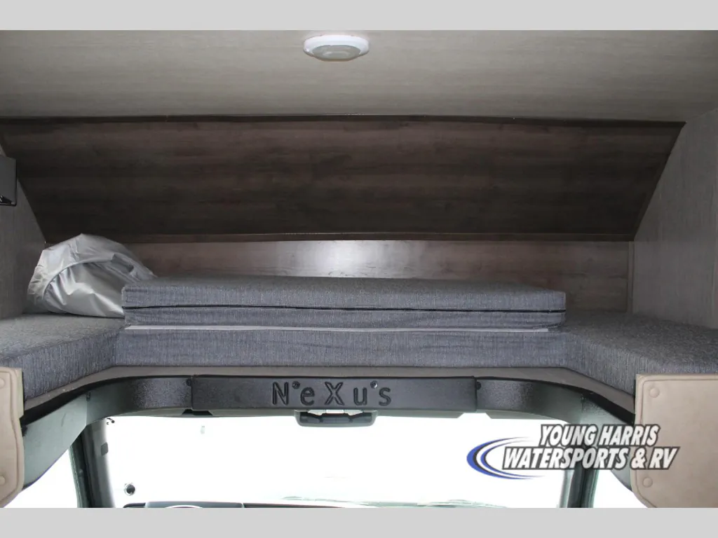 2023 Nexus Wraith 33W, Photos photo 15
