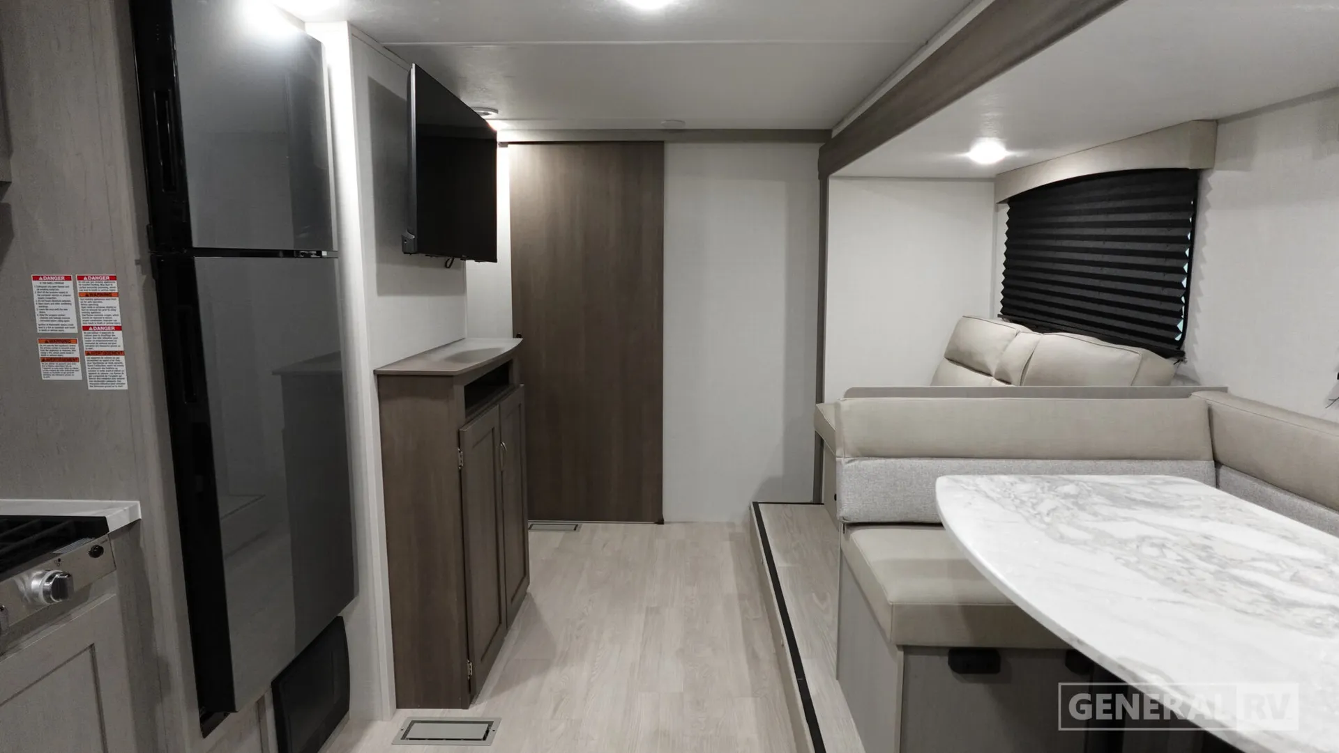 2026 Coachmen Clipper 6K Series 25RB - Photo 3