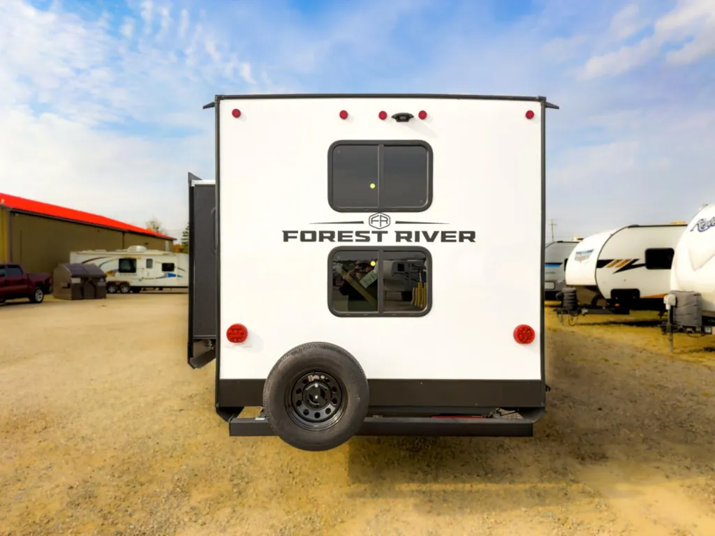 2027 Forest River Solaire 3150TBSS, Photos photo 9