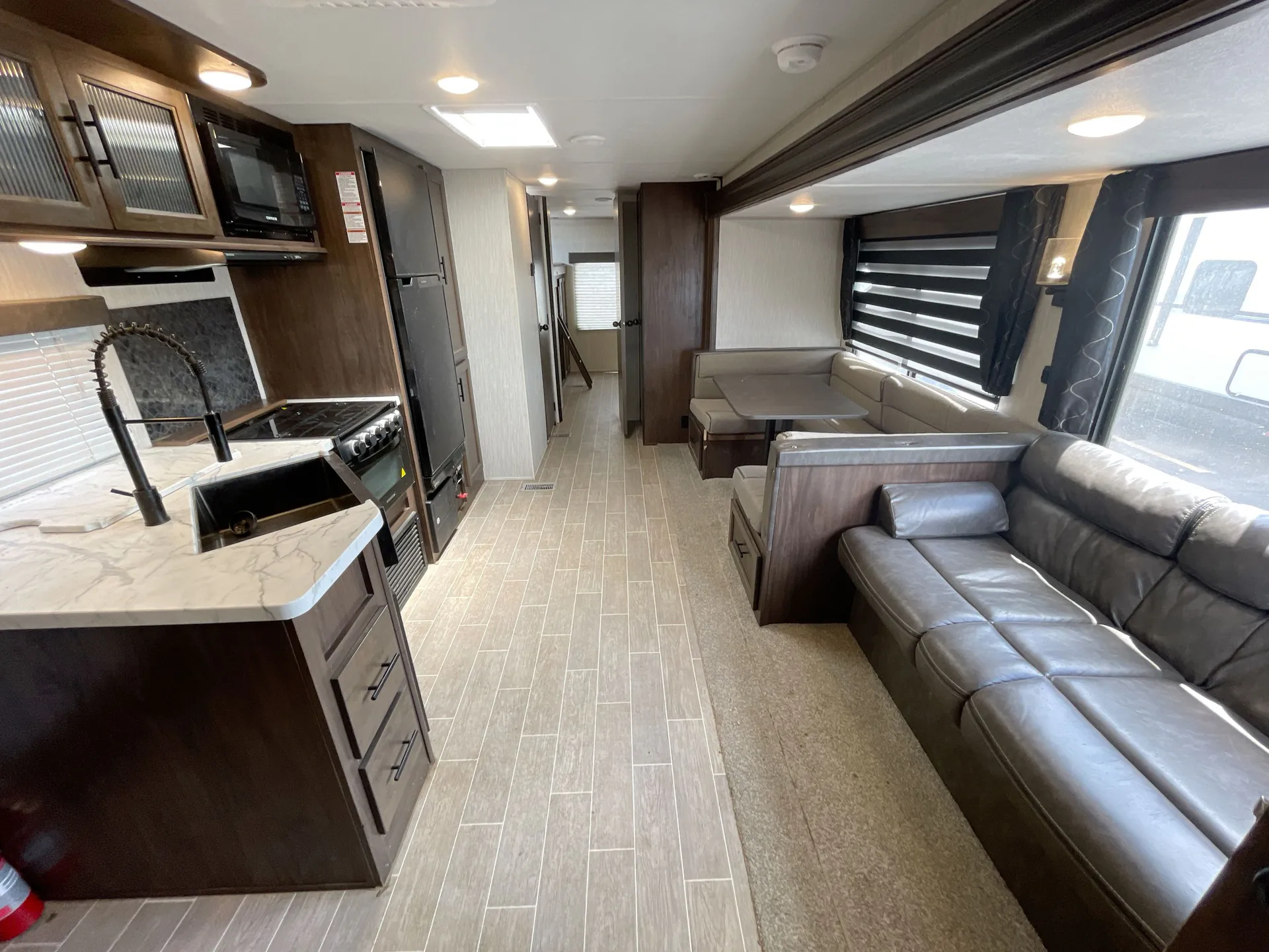 2020 Forest River Cherokee 294BH — entertainment center