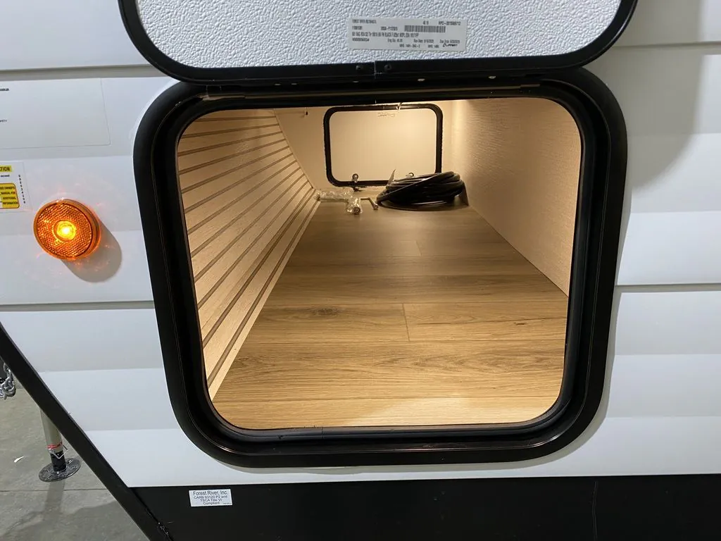 2026 Shasta RVs i-5 Edition 530BQB, Photos photo 24