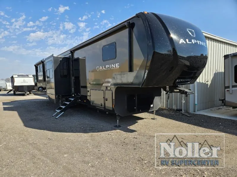 2026 Keystone Alpine Avalanche Edition 381DL - Photo 2