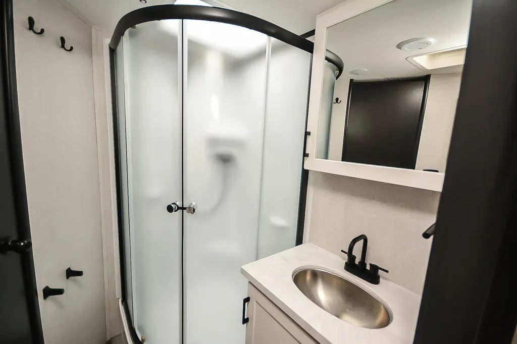 2025 Jayco Jay Feather 26FK, Photos photo 21