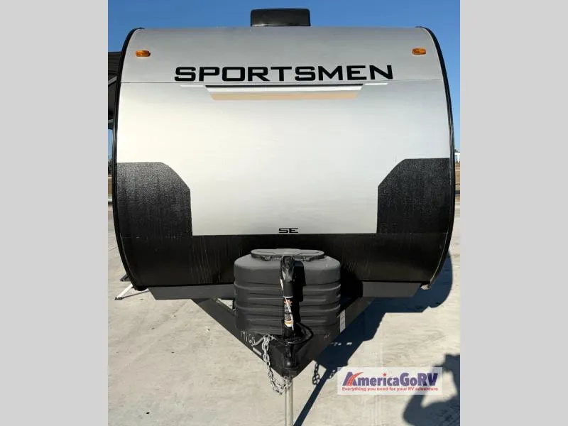 2025 KZ Sportsmen SE 261BHKSE - Photo 4