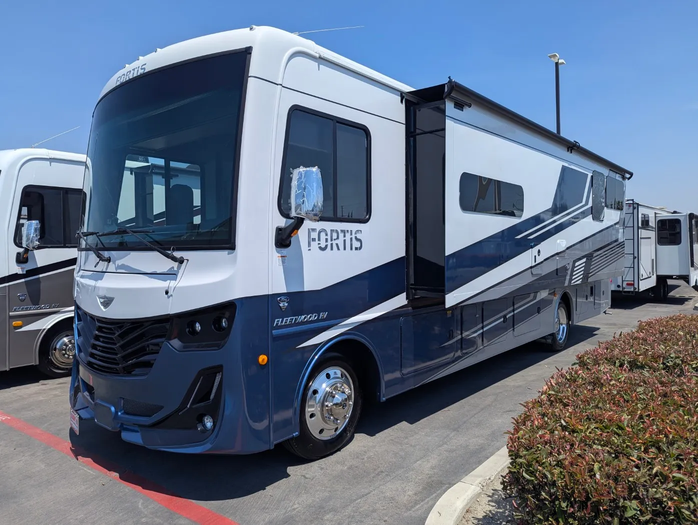2026 Fleetwood Fortis 32RW - Photo 4