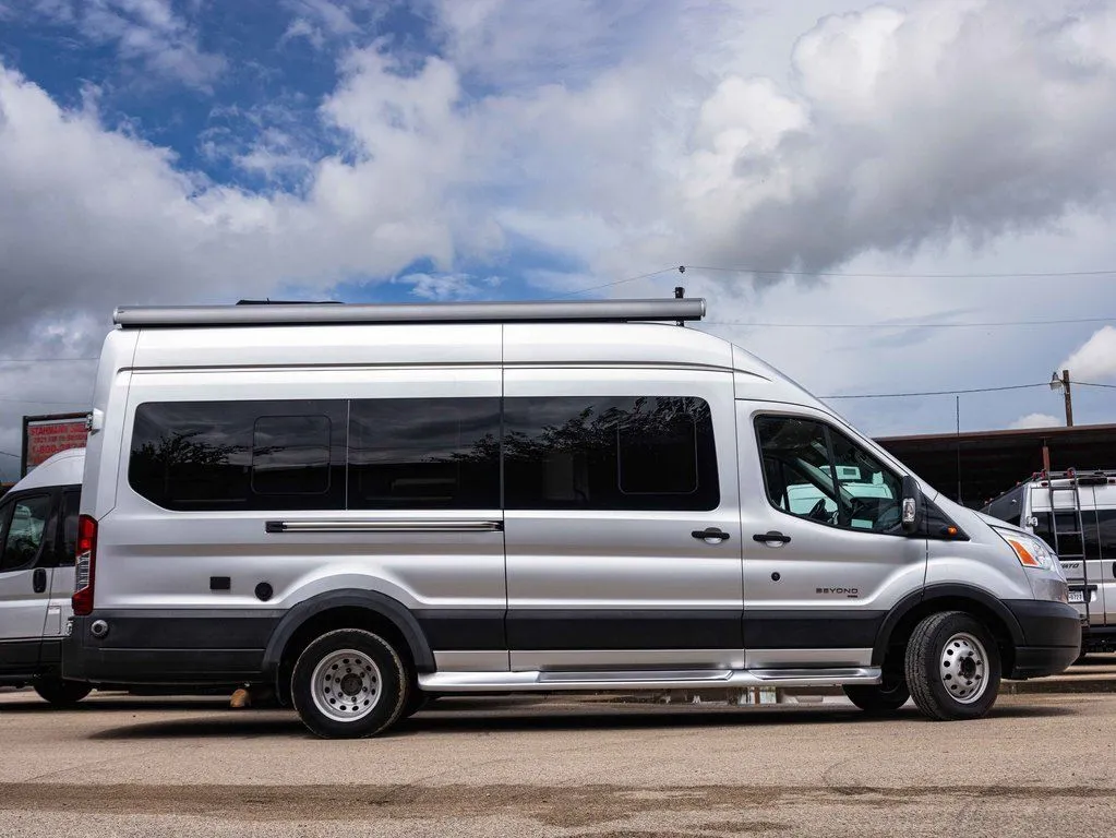 2020 Coachmen Beyond 22C - Photo 3