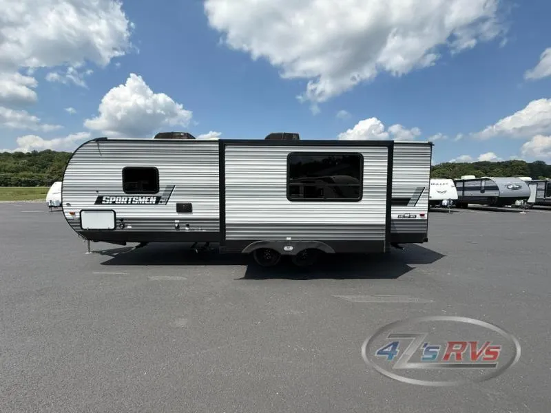 2022 KZ Sportsmen SE 251RSSE - Photo 4