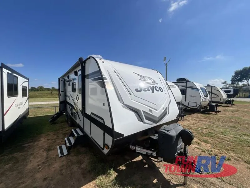 2023 Jayco Jay Feather 24BH - Photo 2
