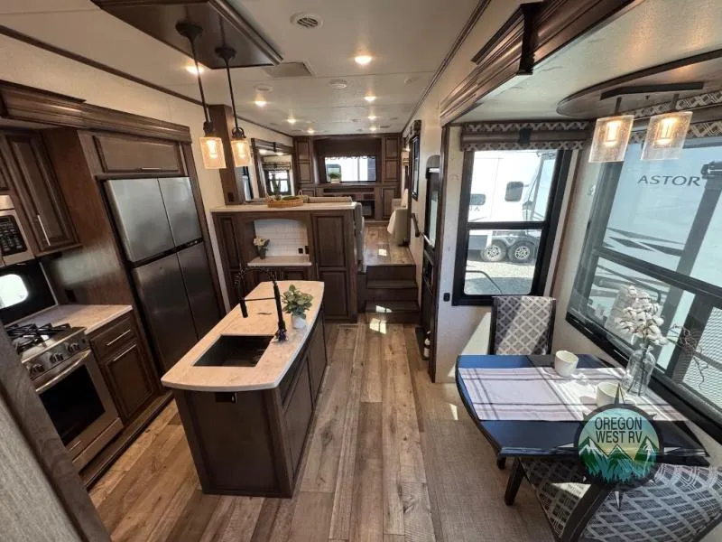 2021 KZ Durango Gold G387FLF - Photo 2