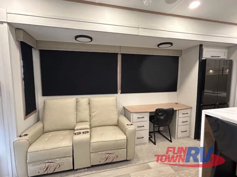 2026 Forest River Sandpiper 3800RK - Photo 4