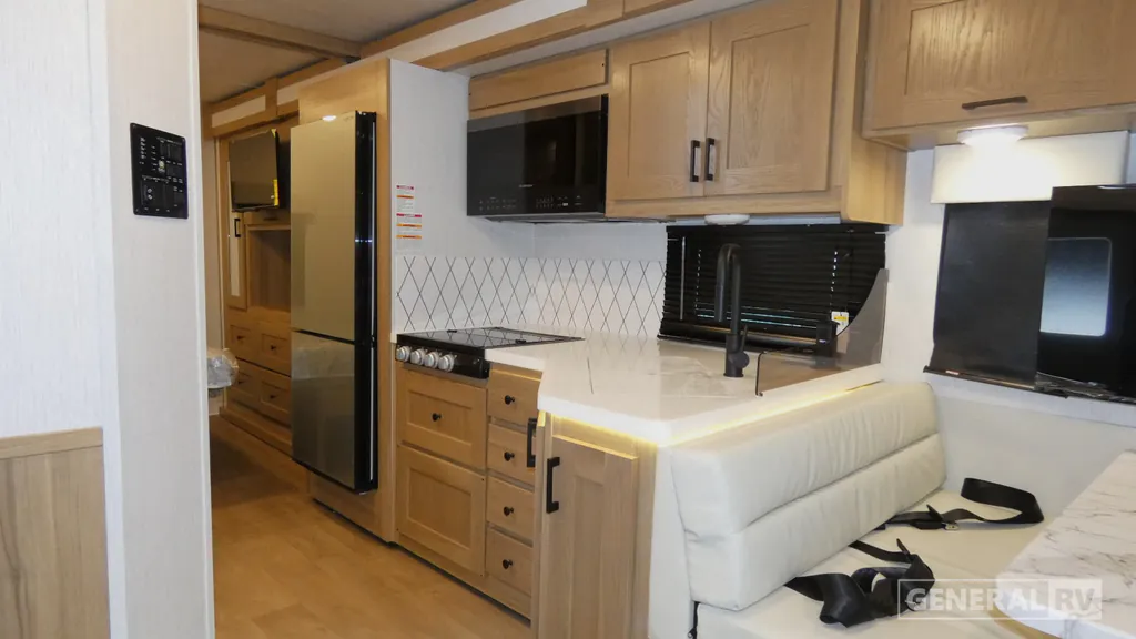 2027 Nexus Rebel Air 30R, Photos photo 6