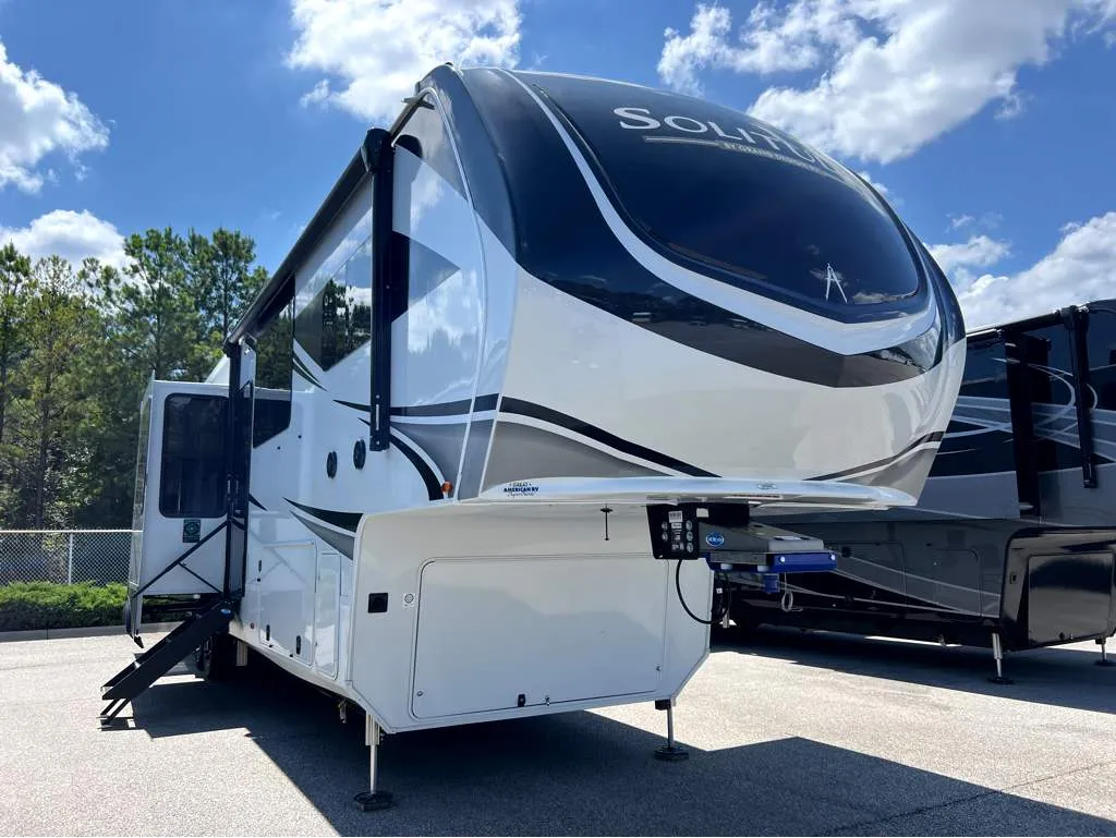 2026 Grand Design Solitude 390RK - Photo 2
