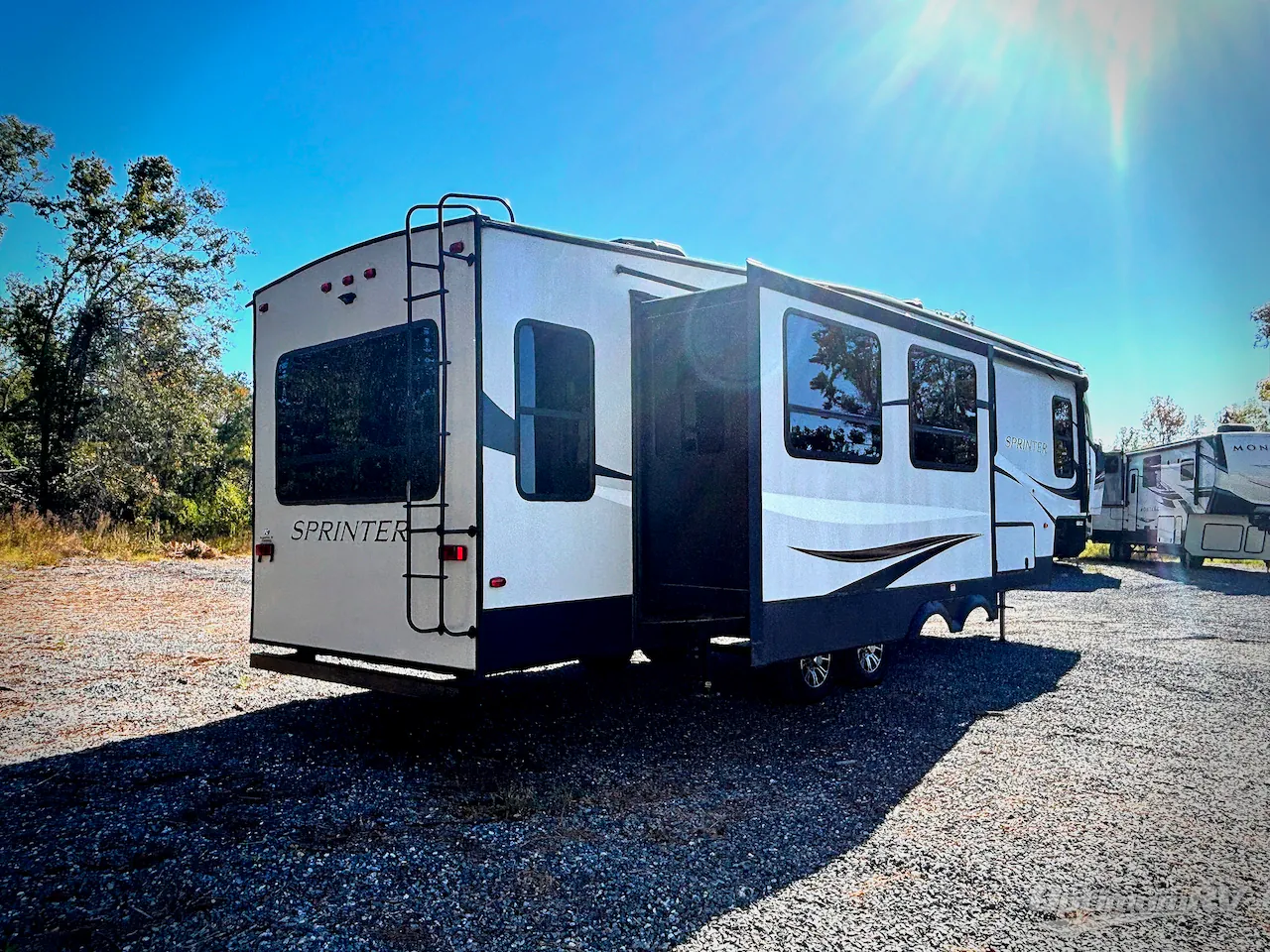2021 Keystone Sprinter Limited 3190RLS - Photo 4