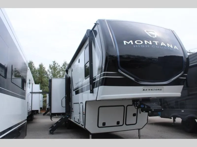 2026 Keystone Montana High Country 325RK - Photo 3
