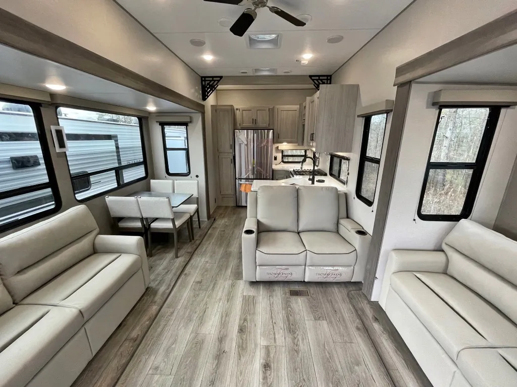 2026 Coachmen Catalina Destination 44CONDO - Photo 4