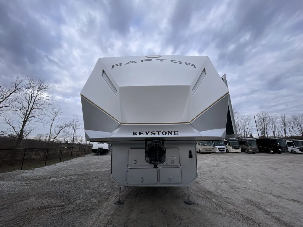 2026 Keystone Raptor 441, Photos photo 2
