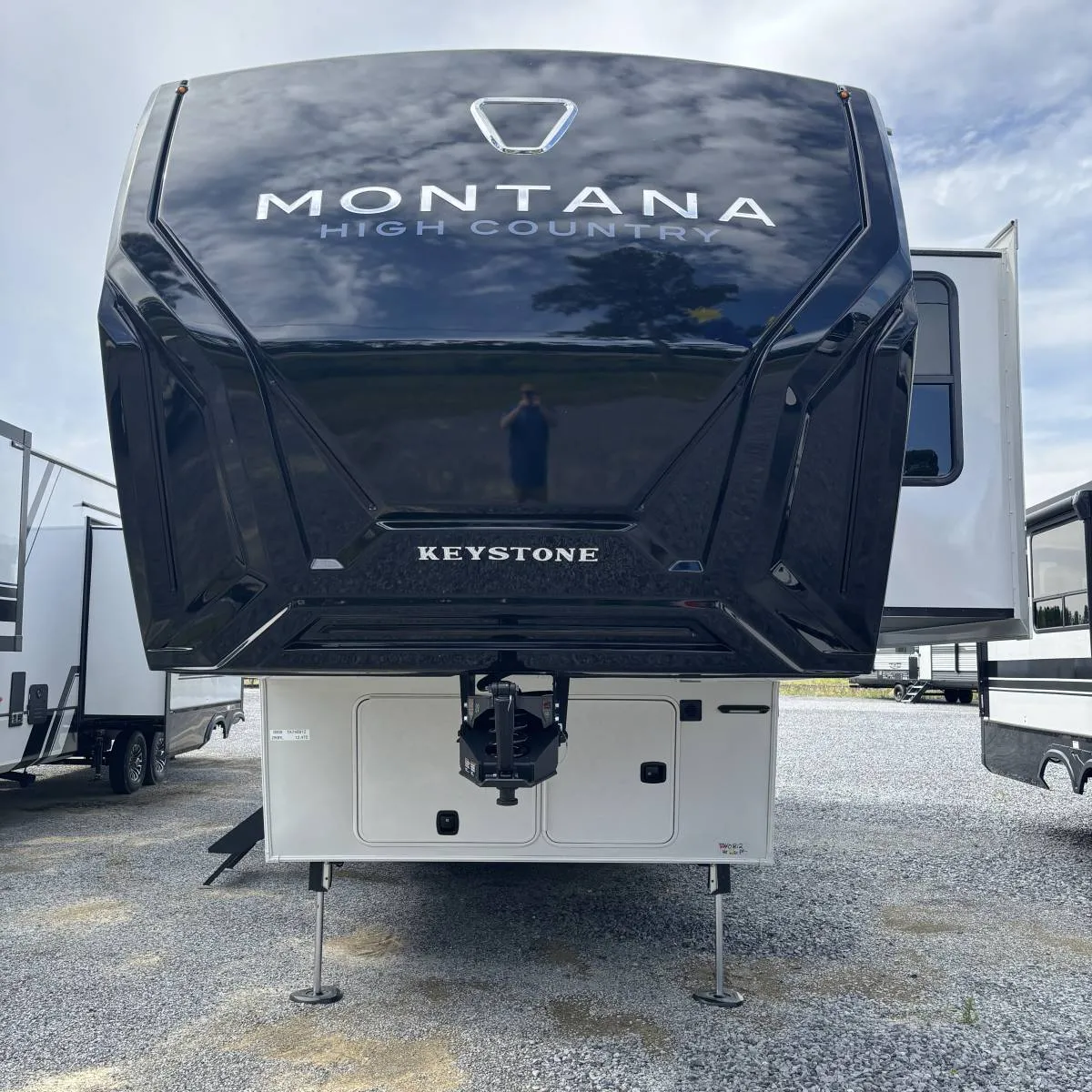 2026 Keystone Montana High Country 290RL - Photo 3