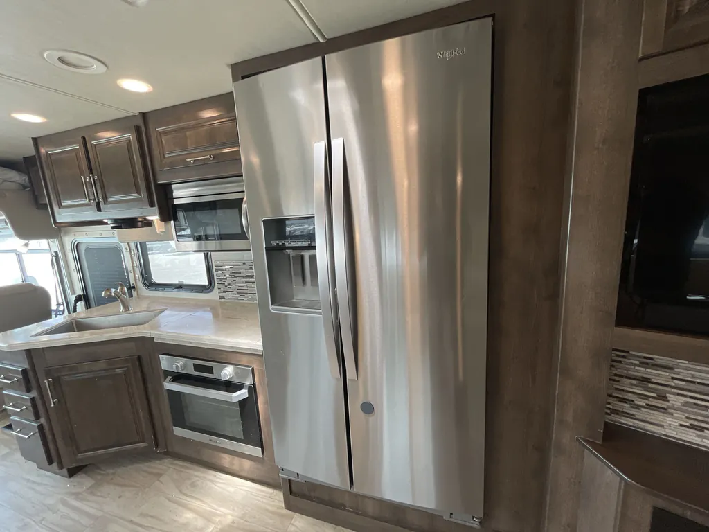 2019 Entegra Coach Emblem 36U, Photos photo 8