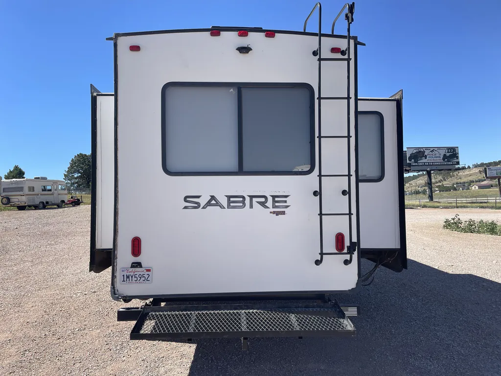2019 Forest River Sabre 36BHQ, Photos photo 33