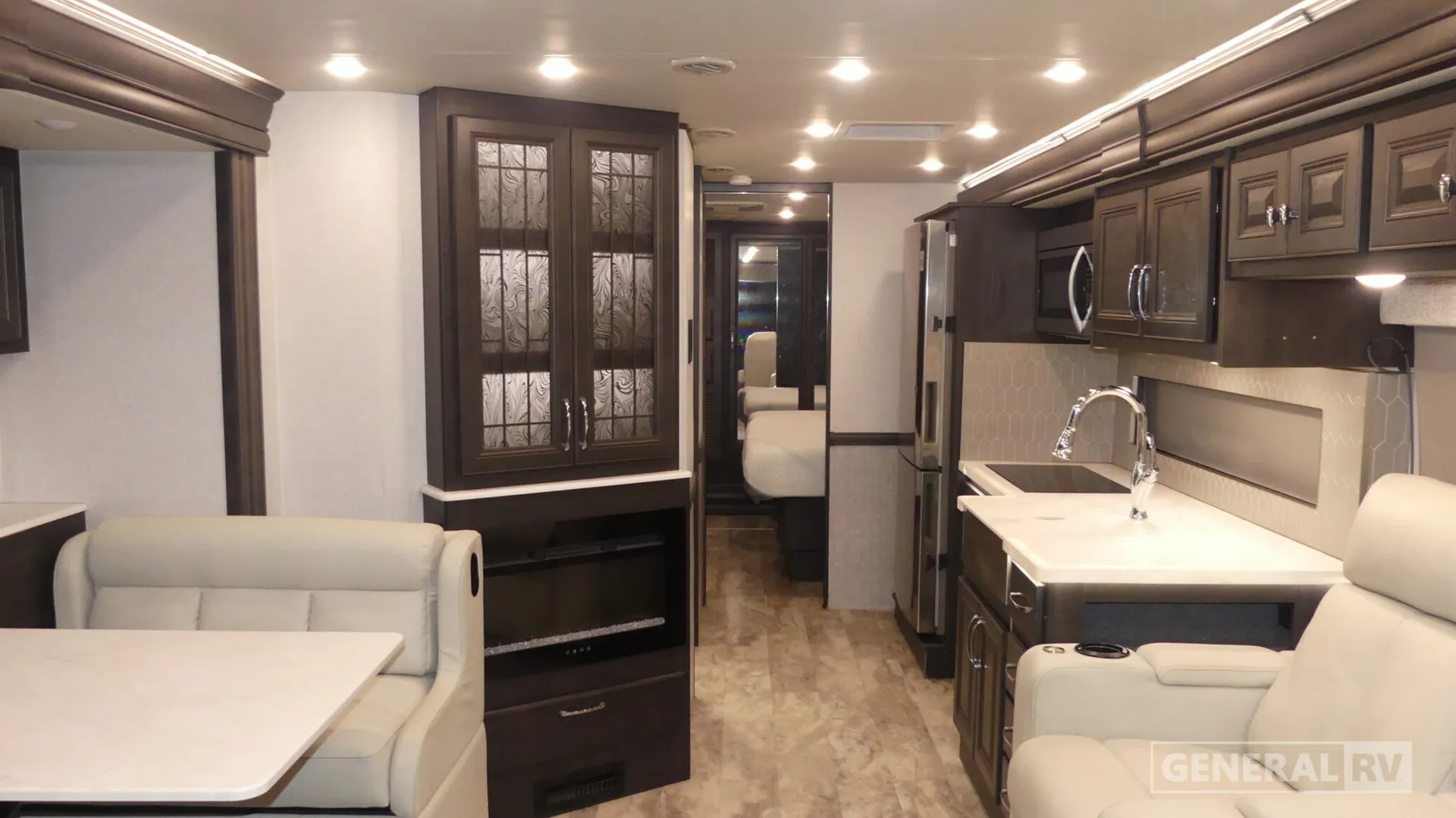 2024 Holiday Rambler Nautica 33TL - Photo 3