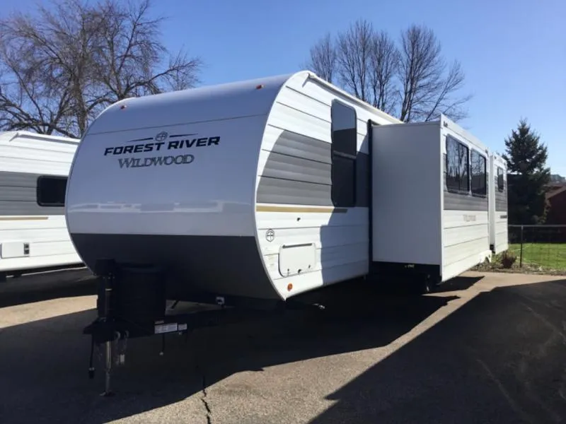 2025 Forest River Wildwood 31KQBTS - Photo 3