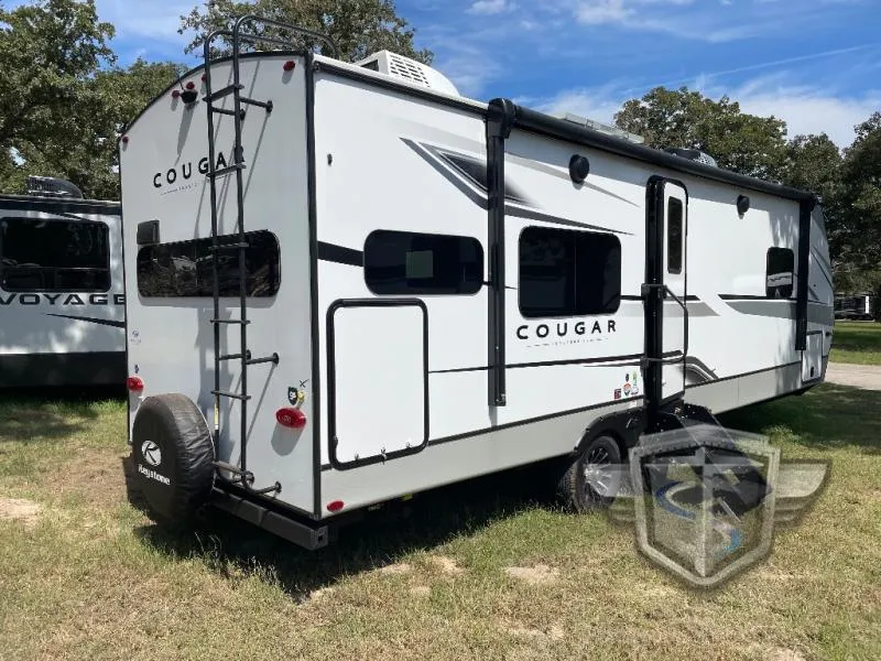 2025 Keystone Cougar Half-Ton East 25MLE - Photo 4