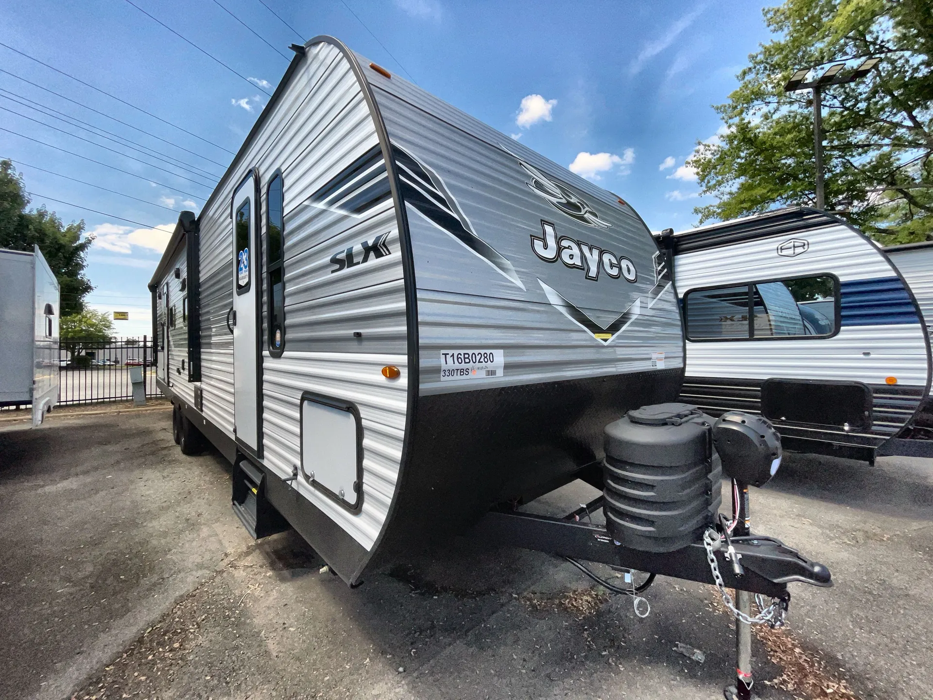 2026 Jayco Jay Flight SLX 330TBS - Photo 2