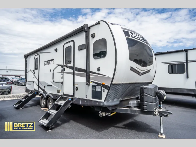 2023 Forest River Rockwood Mini Lite 2516S - Photo 2