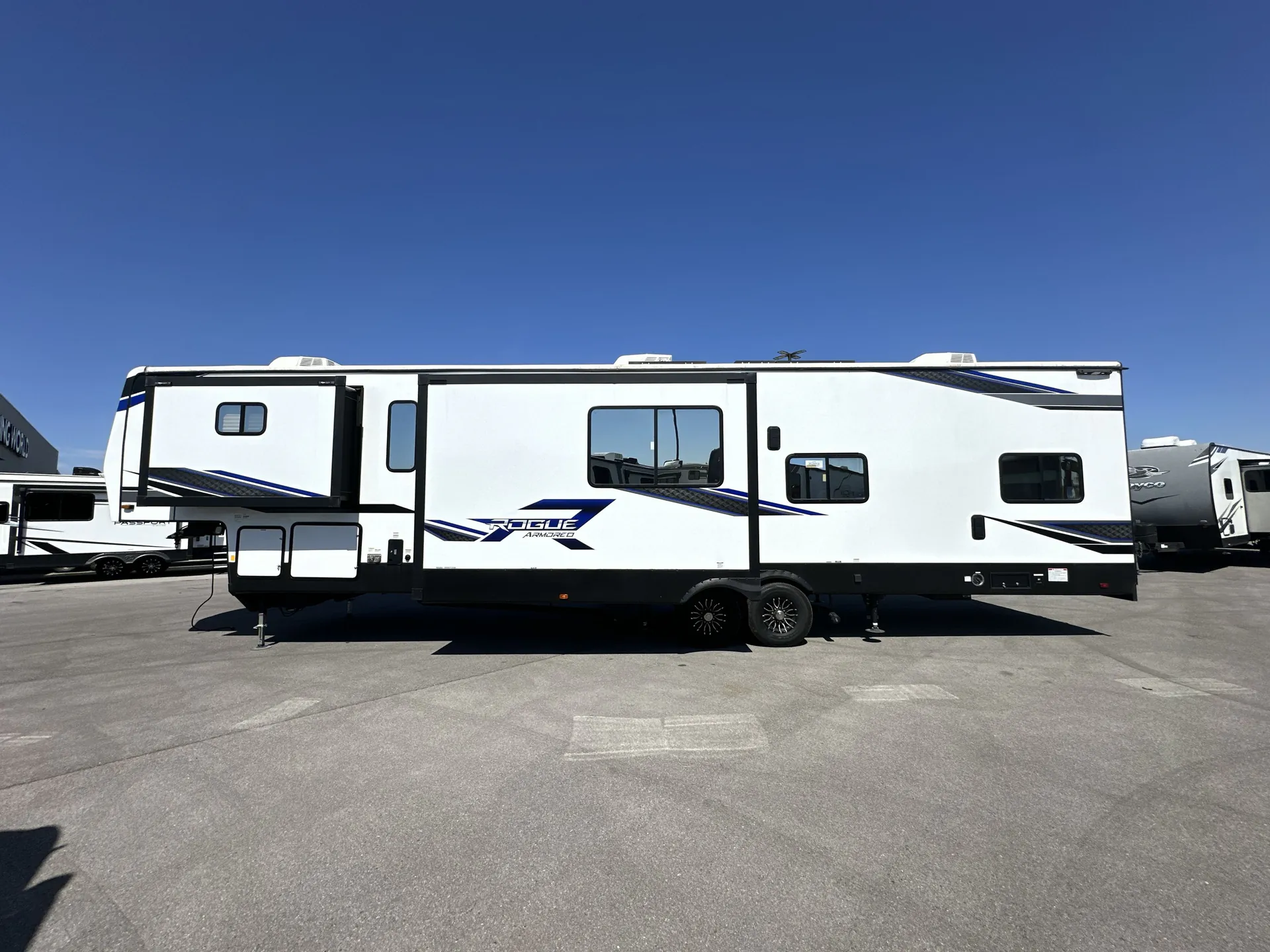2023 Forest River Vengeance Rogue Armored 4007G2 — off campside