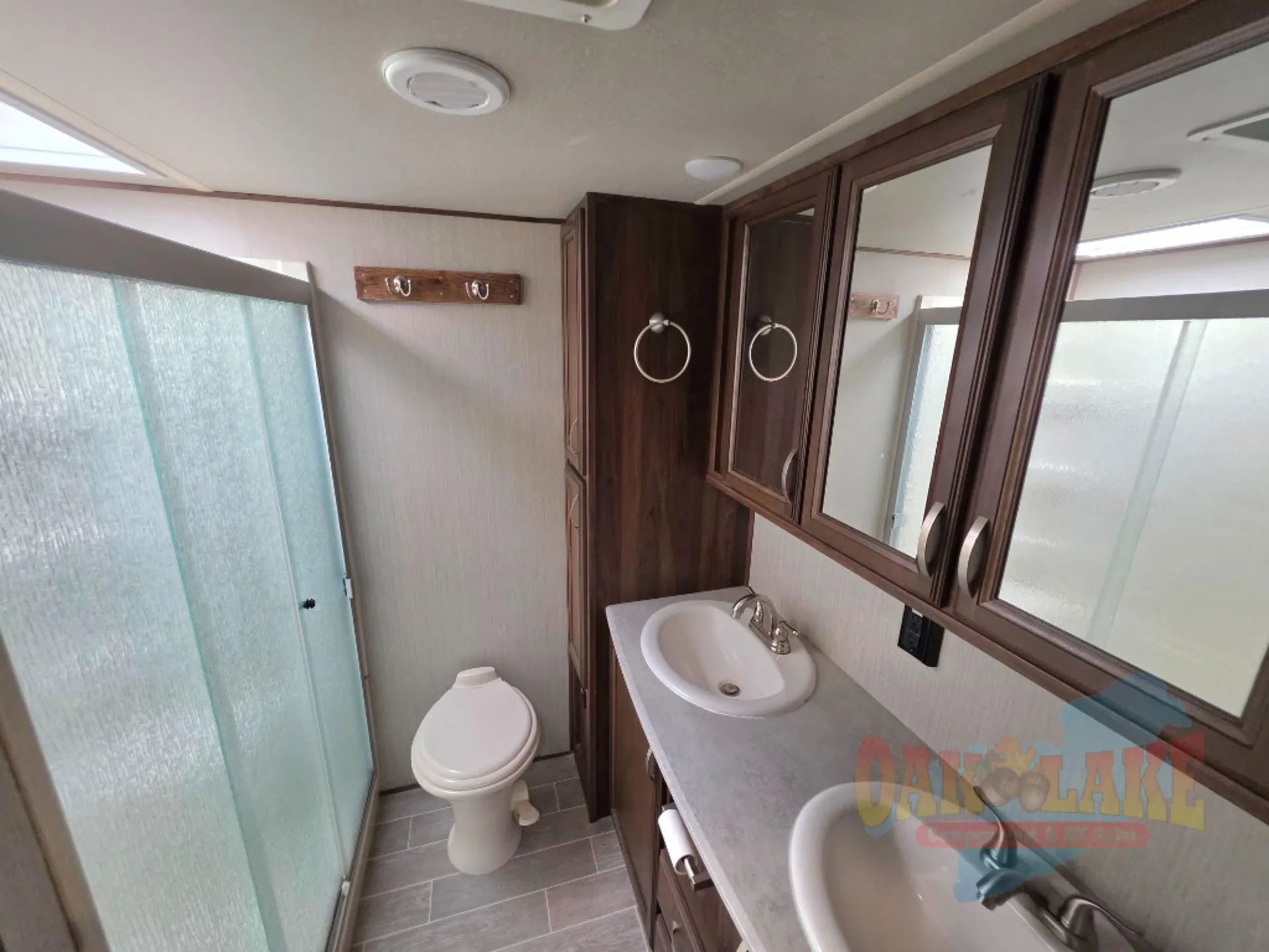 2020 Palomino Columbus 329DVC - Photo 3