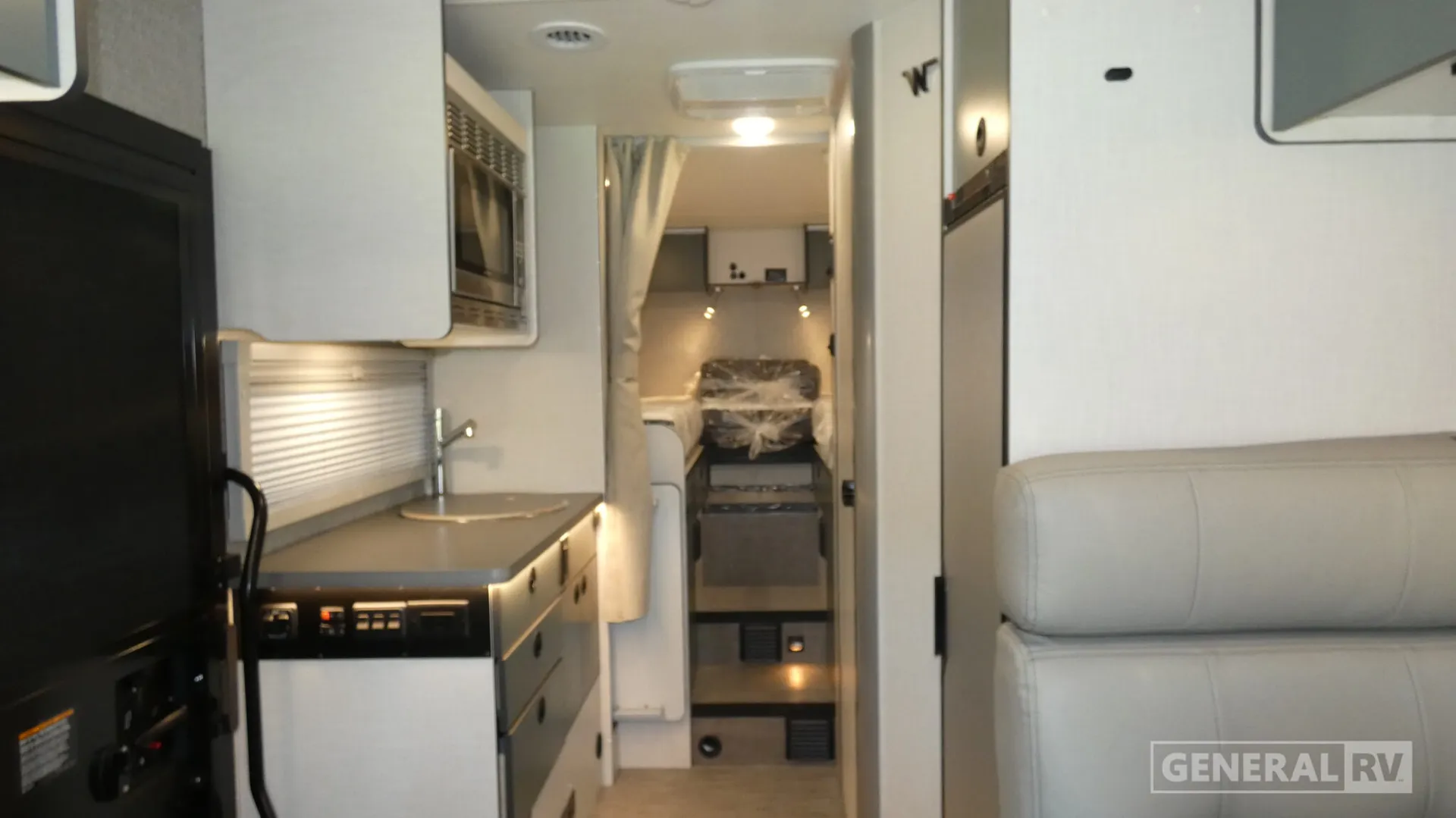 2027 Winnebago EKKO Sprinter 23B - Photo 3