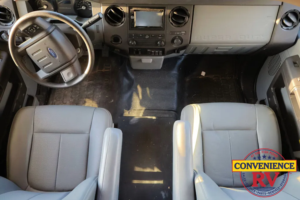 2015 Thor Motor Coach Four Winds 33SW, Photos photo 15