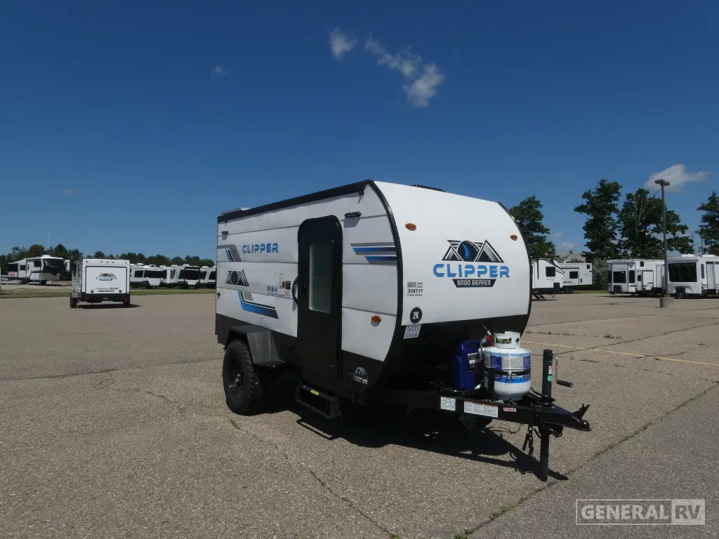2025 Coachmen Clipper ROK 9000ROK - Photo 2