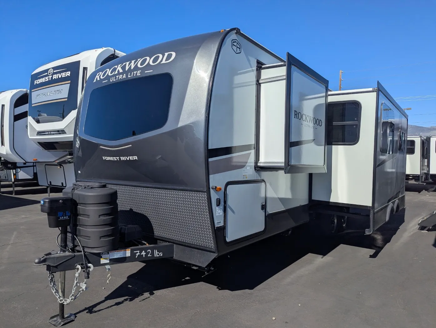 2026 Forest River Rockwood Ultra Lite 2606WS - Photo 4