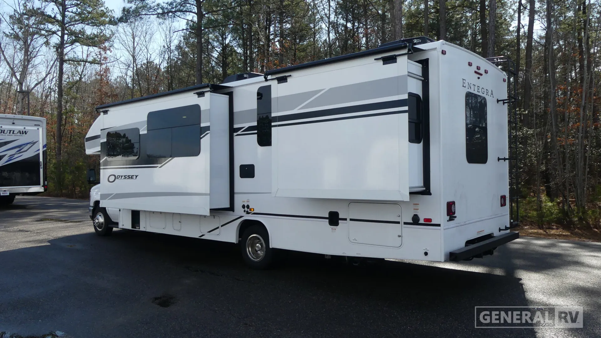 2026 Entegra Coach Odyssey 29V - Photo 4