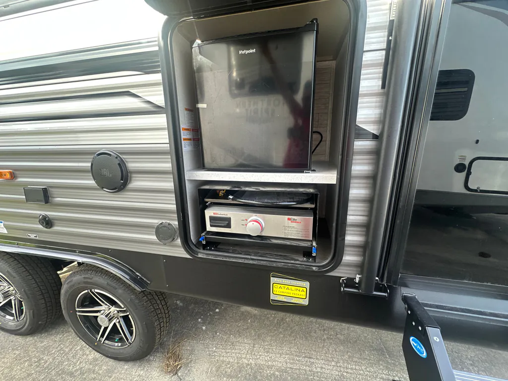 2026 Coachmen Catalina Legacy Edition 243RBS, Photos photo 12