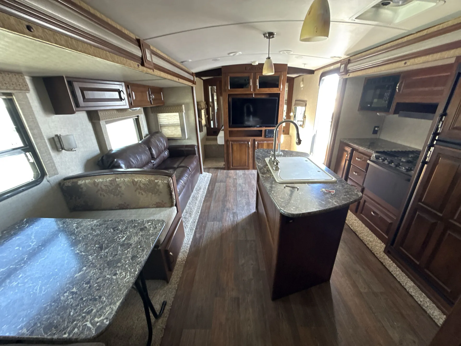 2015 Keystone Laredo 299BH — living area main