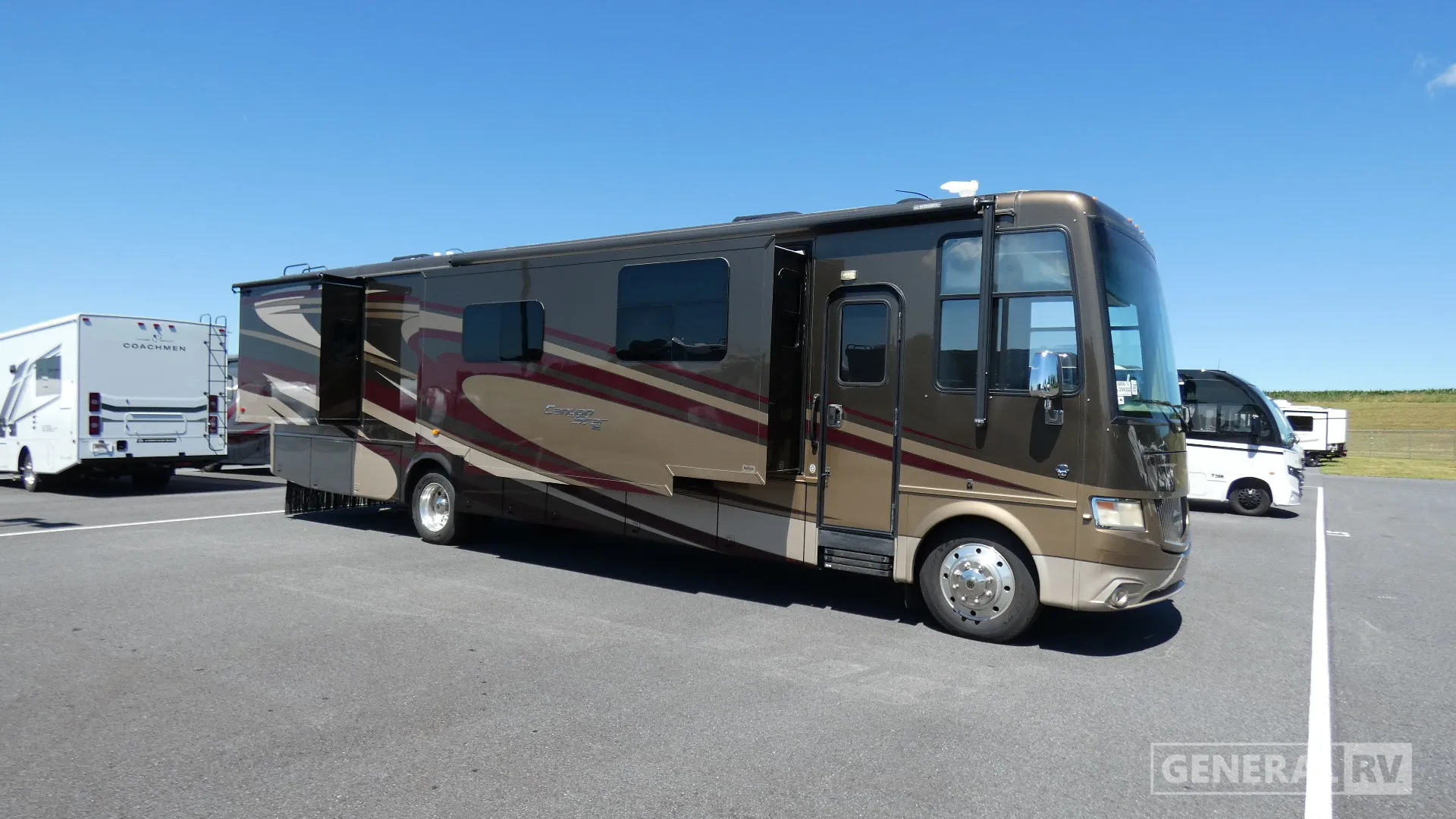 2015 Newmar Canyon Star 3919 - Photo 2