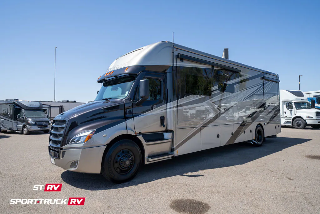 2026 Renegade RV Explorer 38EMB - Photo 4